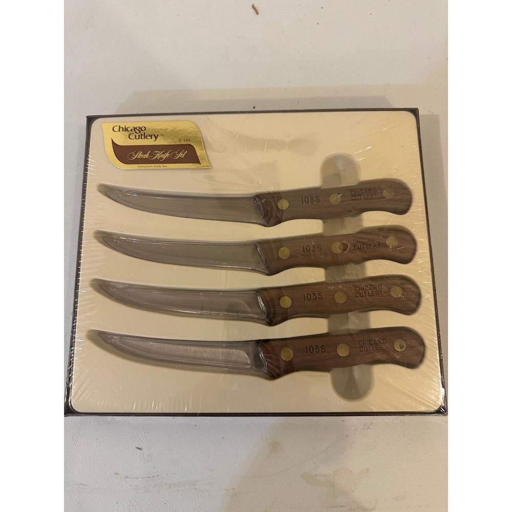 Chicago Cutlery 103S Steak Knife Set 4pc Walnut Wood Handle Vintage B-144 NEW